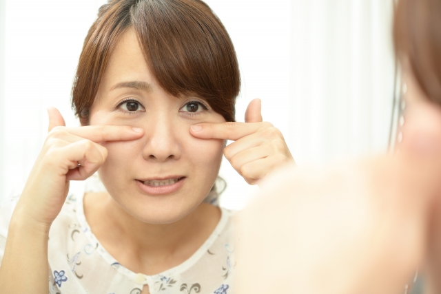 クマができる原因